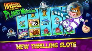 acc777 ဘင်ဂို မြန်မာ ကစားသူများ Online Bingo Card ကြည့်ကာ ဆုကြေးရရှိနေသောပုံ